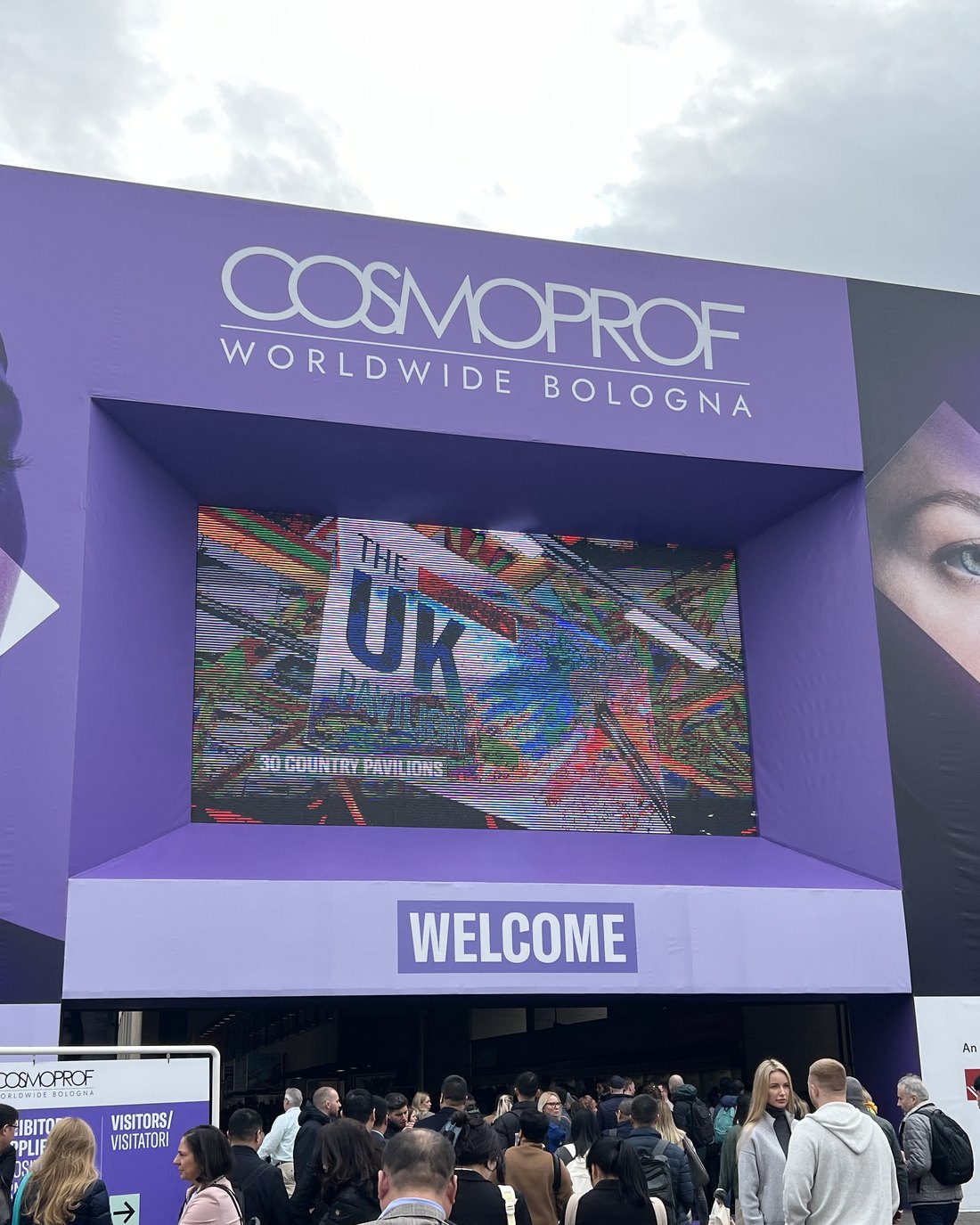 Cosmoprof Worldwide, Bologna.